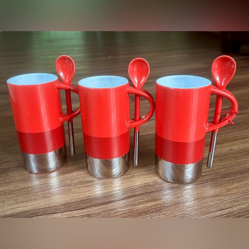 Set Of 3 Starbucks 2014 Verismo Espresso/Latte Mugs with matching spoons